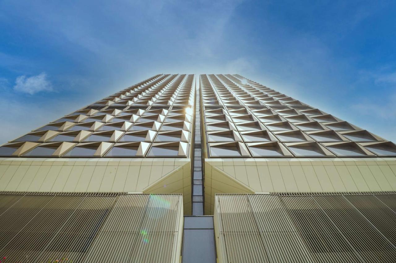 Отель Grand Hyatt Гургаон Экстерьер фото